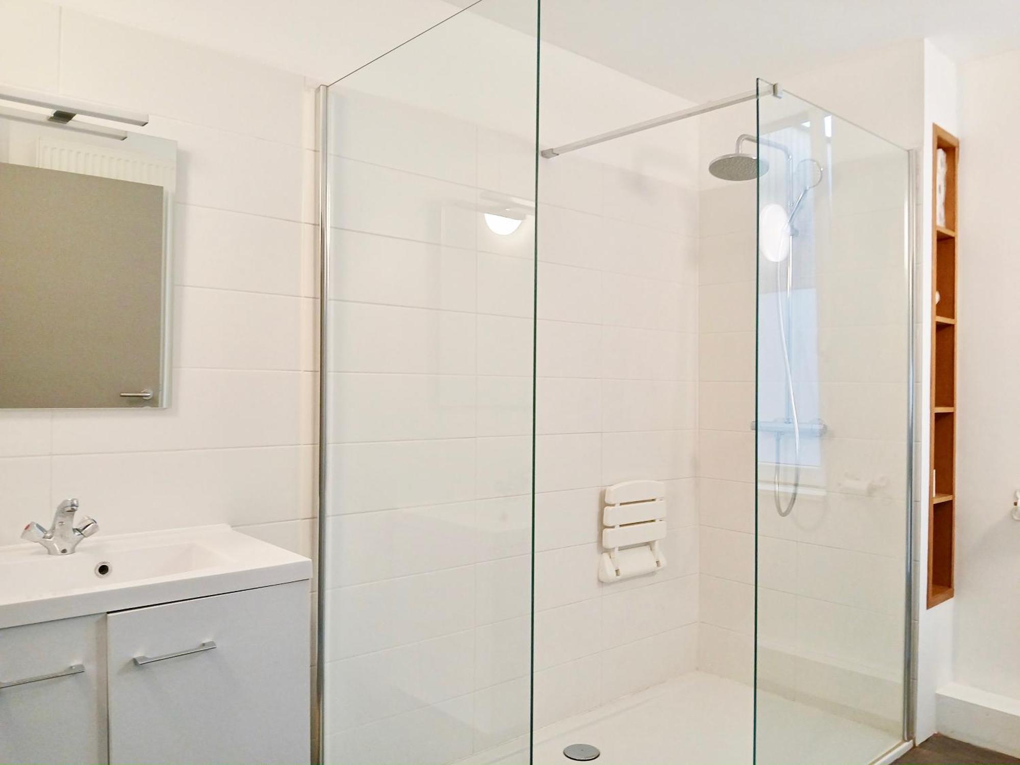 Appartement Du Peintre Theux Exteriör bild